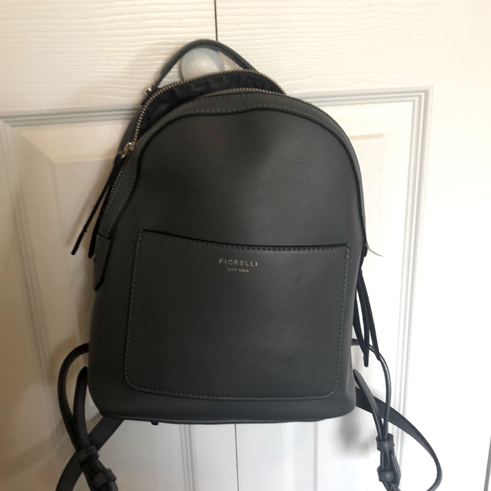 Fiorelli gray backpack purse